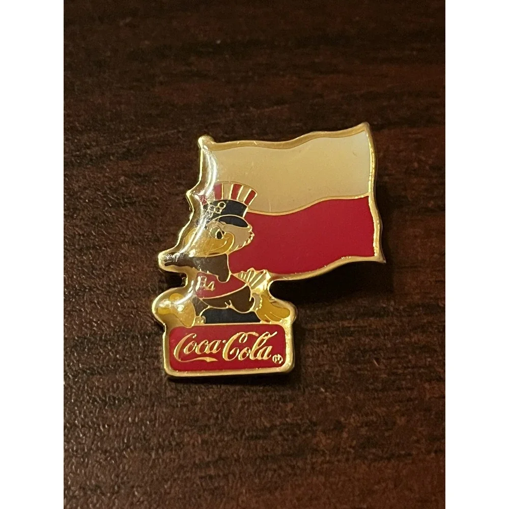 Vintage 1984 Los Angeles Olympics Coca Cola Sam Eagle Poland Flag Lapel Pin